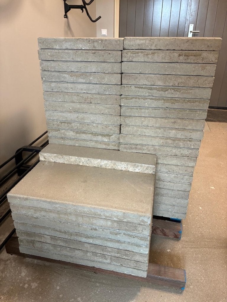 Betontegels voor terras, Tuin en Terras, Ophalen, Zo goed als nieuw, 10 m² of meer, Beton
