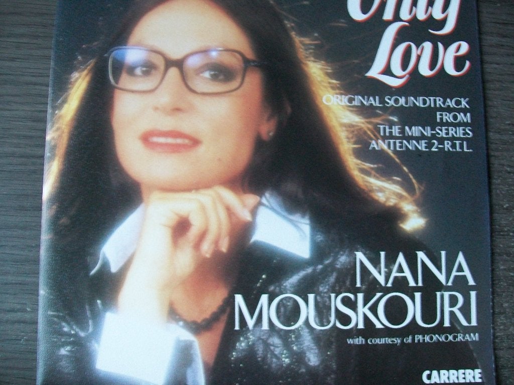 NANA MOUSKOURI met ONLY LOVE 7 inch 1984 in nieuwstaat, Cd's en Dvd's, Verzenden, Overige genres, 7 inch, Beschermende buitenhoes