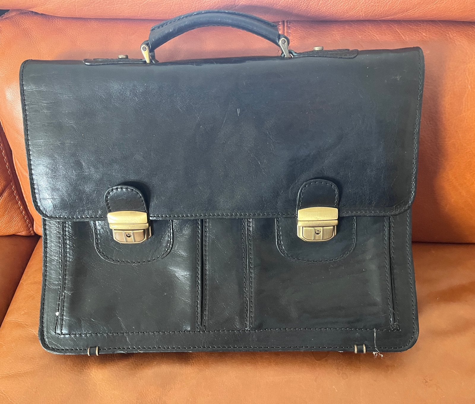 Volnerf leren attaché tas (aktetas/boekentas), Sieraden, Tassen en Uiterlijk, Zwart, Aktetas of Boekentas, Zo goed als nieuw, Leer