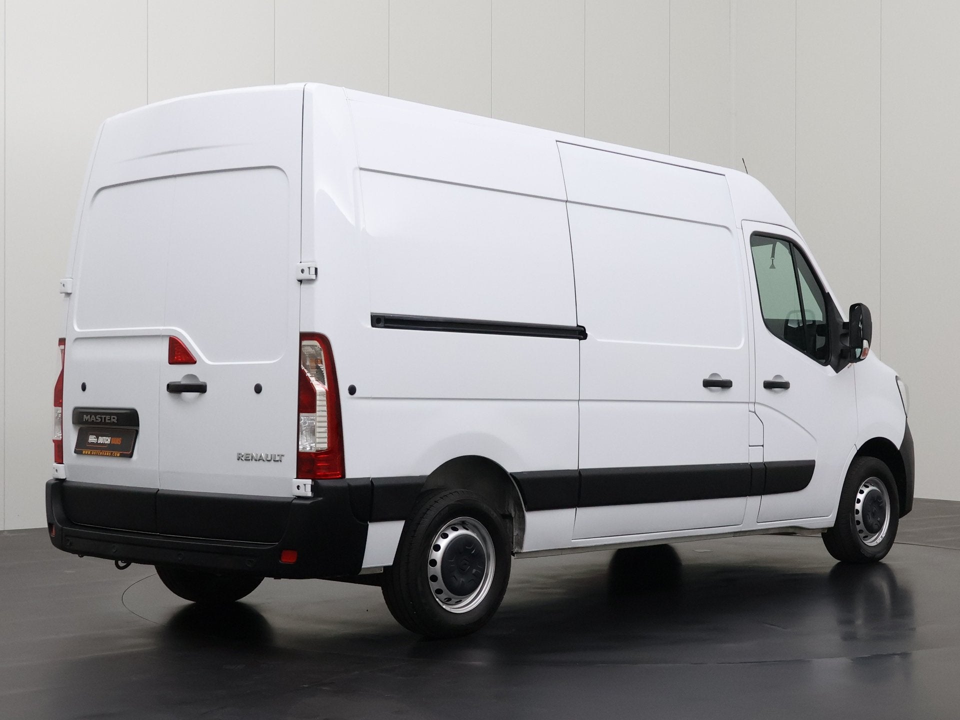 Renault Master 2.3DCi 135PK L2H2 | Multimedia | Airco | Crui, Voorwielaandrijving, 4 cilinders, Renault, 2500 kg