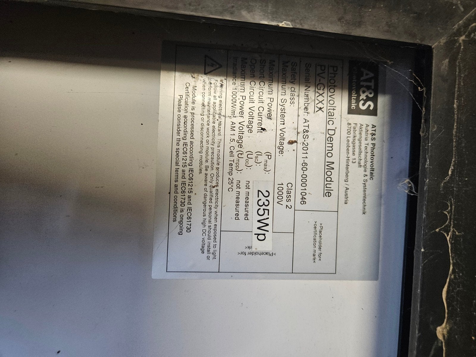 Gratis zonnepanelen, Ophalen, Gebruikt, Compleet systeem, 200 wattpiek of meer