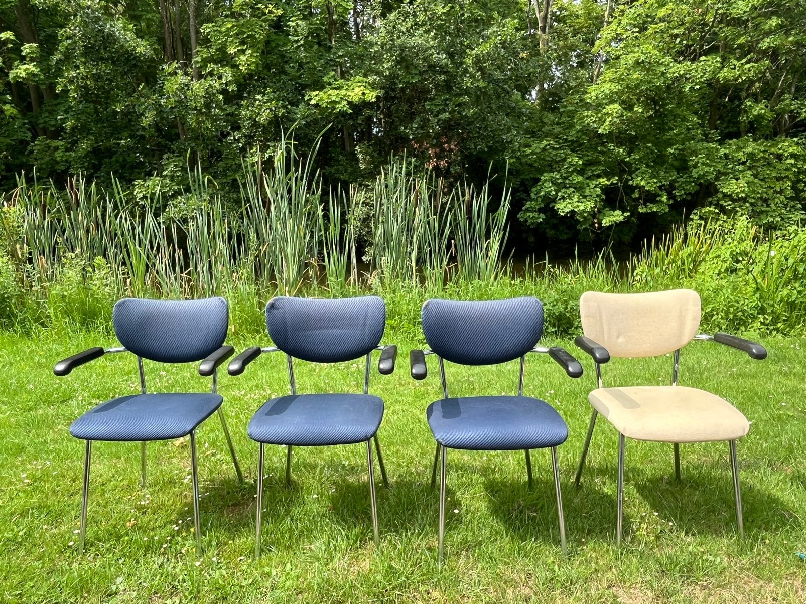 4 industiële buisframe stoelen Gebr. De Wit ‘50, Ophalen, Gebruikt, Blauw, Metaal
