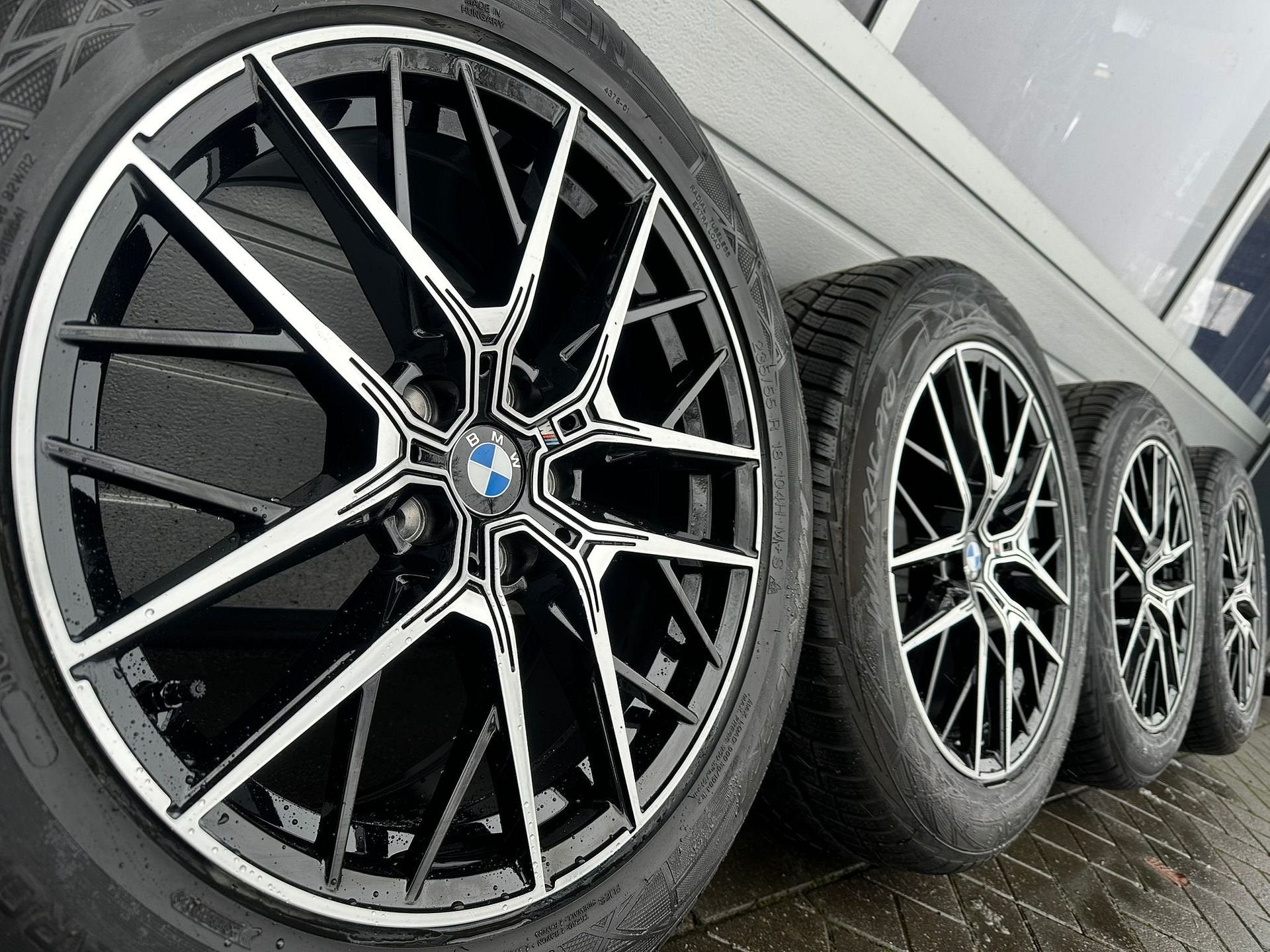 18 inc BMW X1 X2 IX1 IX2 U11 U10 U11 U12 velgen winterbanden, 18 inch, -, -, Banden en Velgen