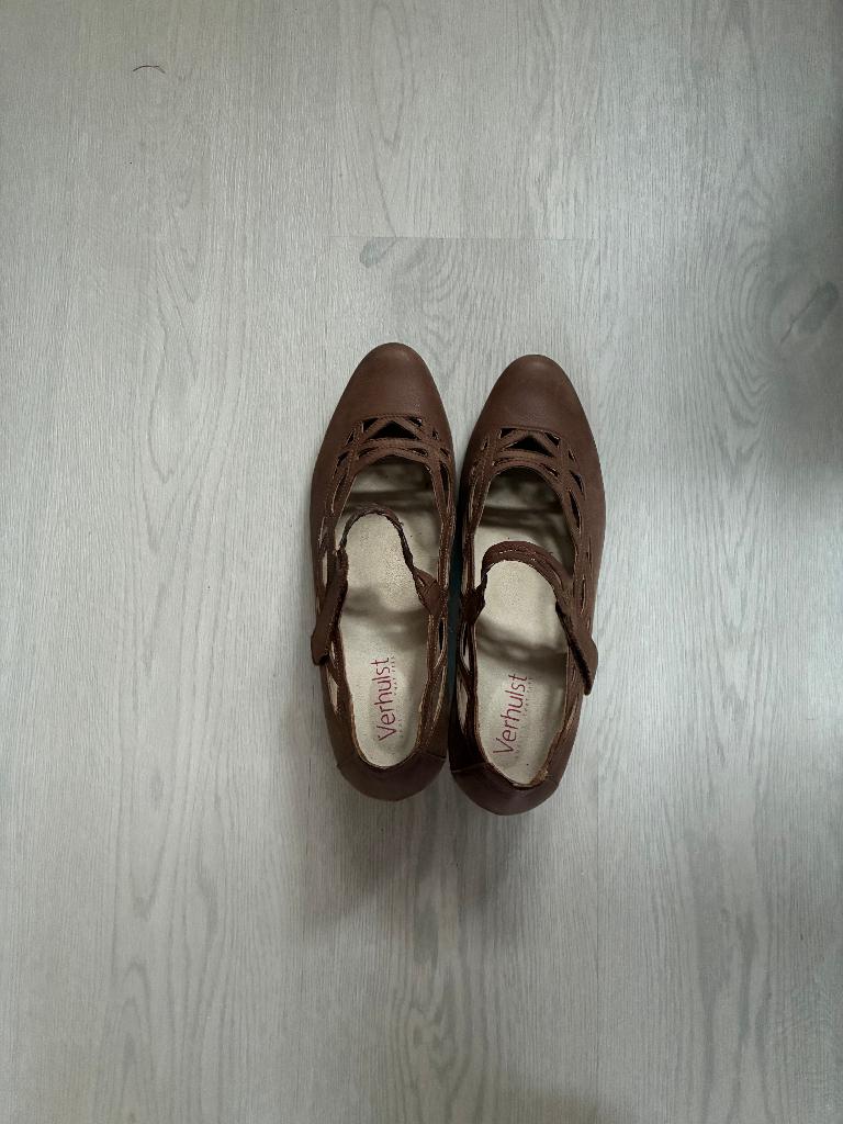 Verhulst schoenen met bandjes, Kleding | Dames, Schoenen, Schoenen met lage hakken, Bruin, Verhulst, Ophalen of Verzenden