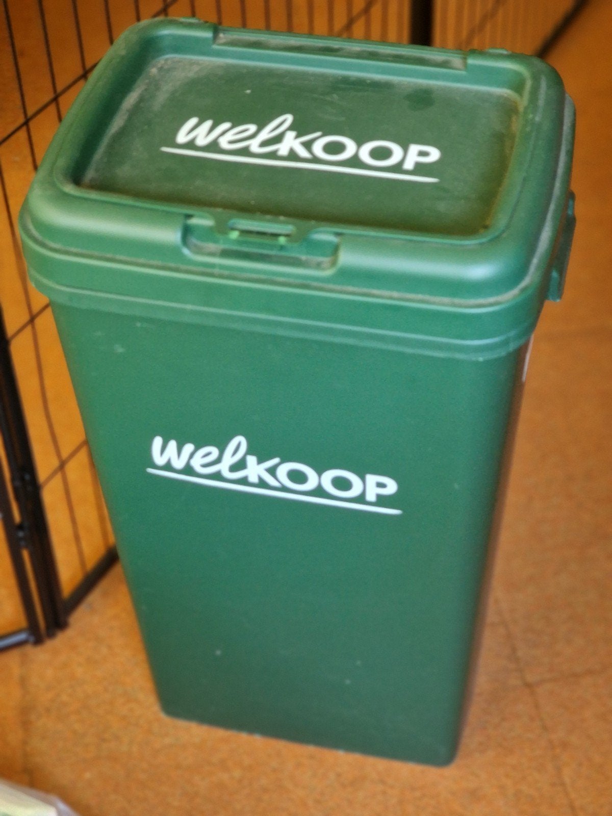 Welkoop voerton inhoud 53 liter, Ophalen
