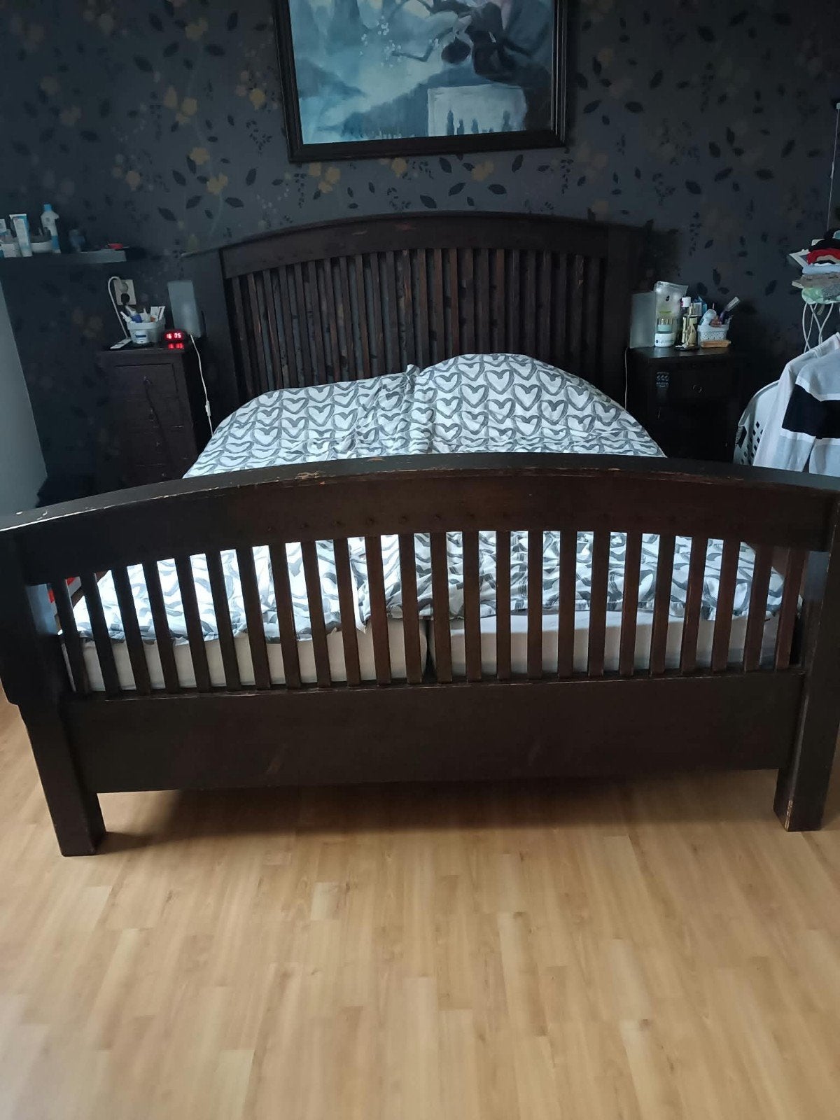 Verstelbaar bed met afstandsbediening, maat 160x200cm, Ophalen, Eenpersoons, Bruin, Klassiek