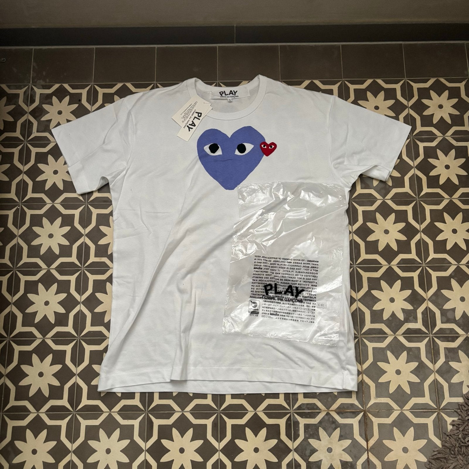 Comme des Garçons PLAY T-shirt met hartlogo - Maat M, Verzenden, Nieuw, Maat 48/50 (M), Wit