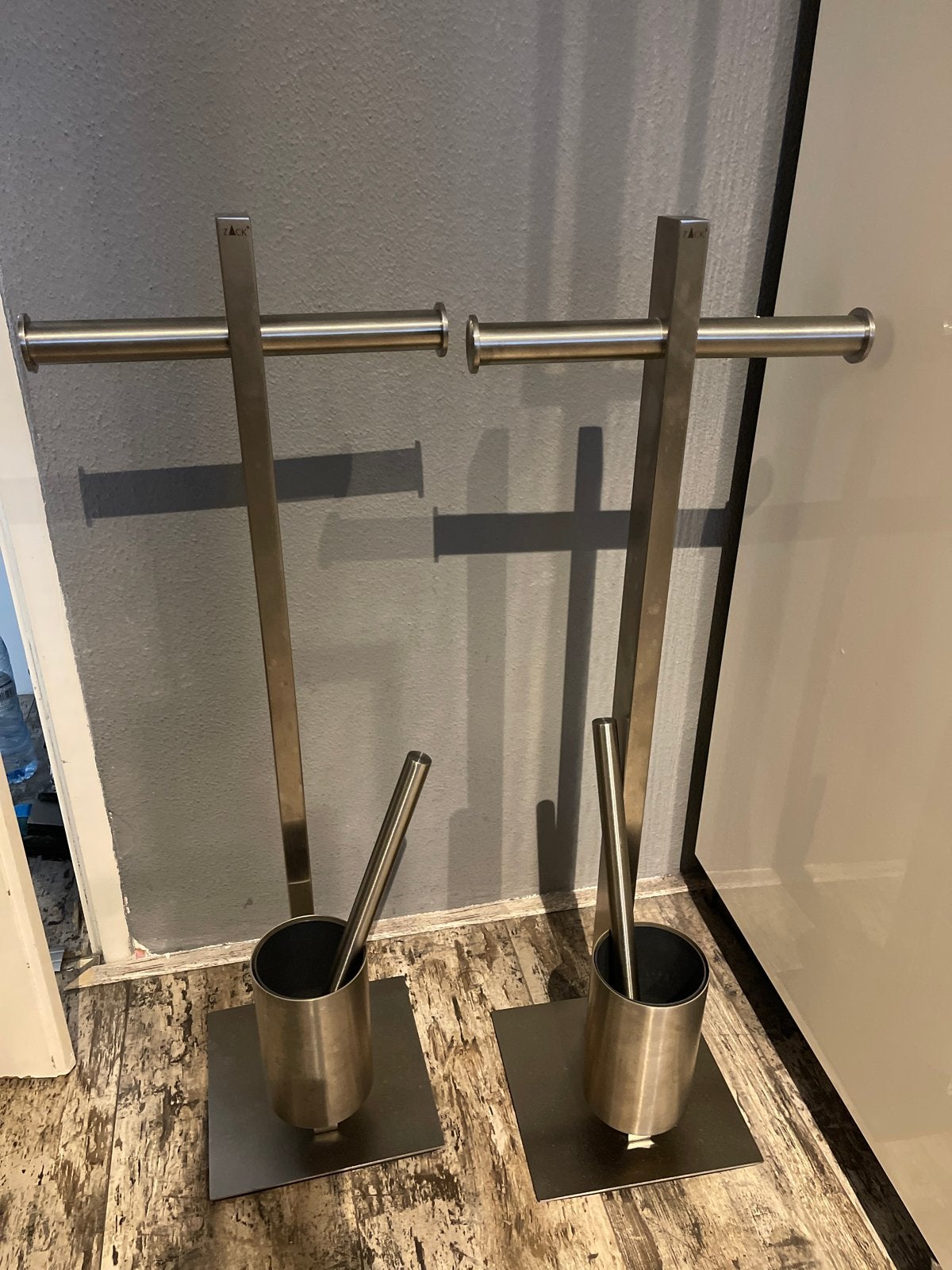 ZACK toiletrolhouder en toiletborstelset (2 stuks), Overige merken, Zo goed als nieuw, Zilver, Ophalen