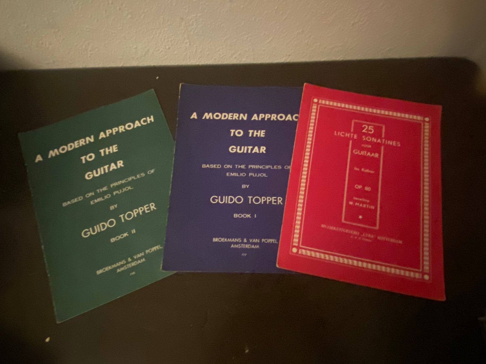 3x bladmuziek lesboek etides voor gitaar (Guido Topper etc), Ophalen of Verzenden, Les of Cursus, Gitaar