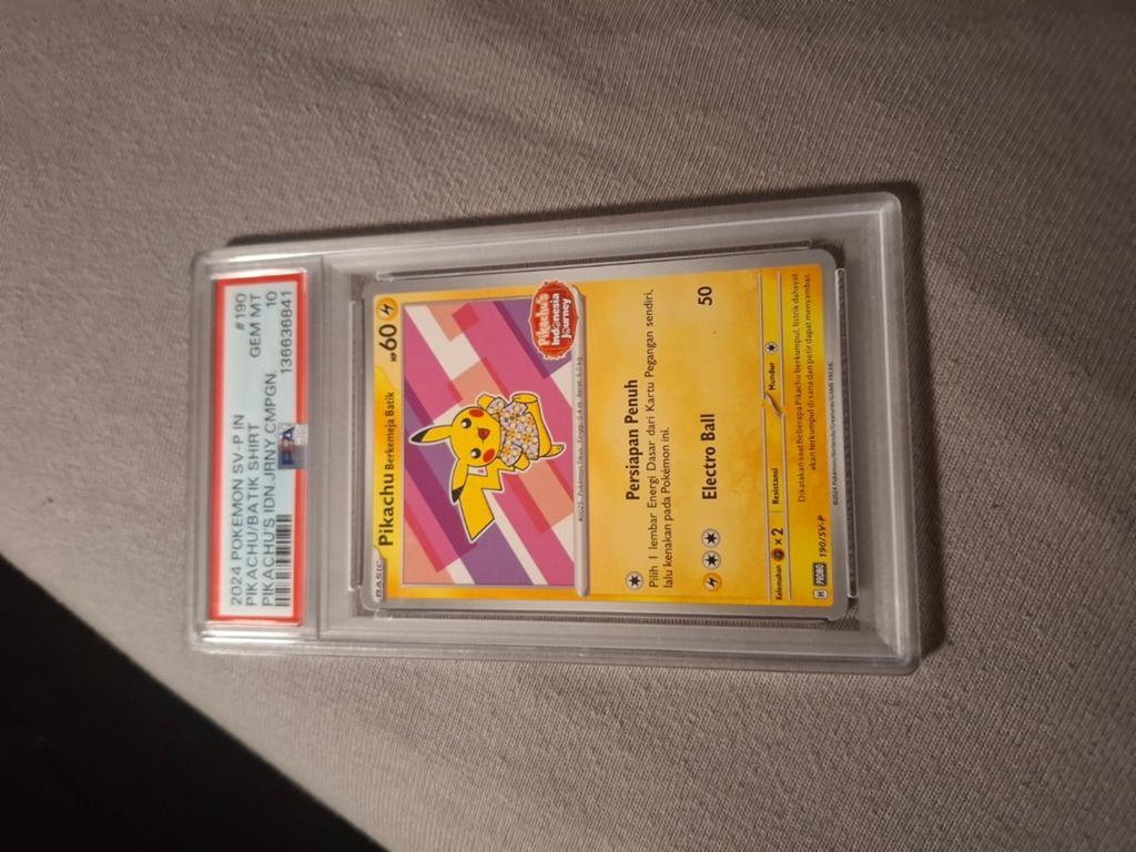 Pikachu batik, Ophalen of Verzenden, Zo goed als nieuw