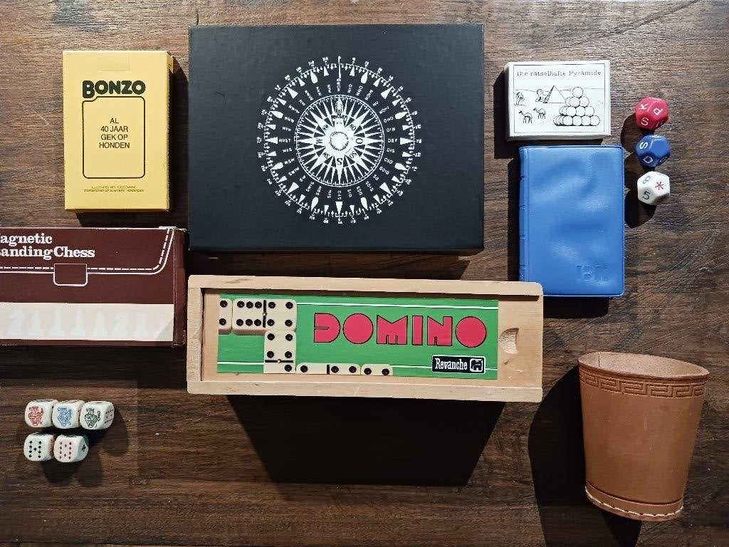 assorti spellen voor  vakantie, Ophalen, Nieuw