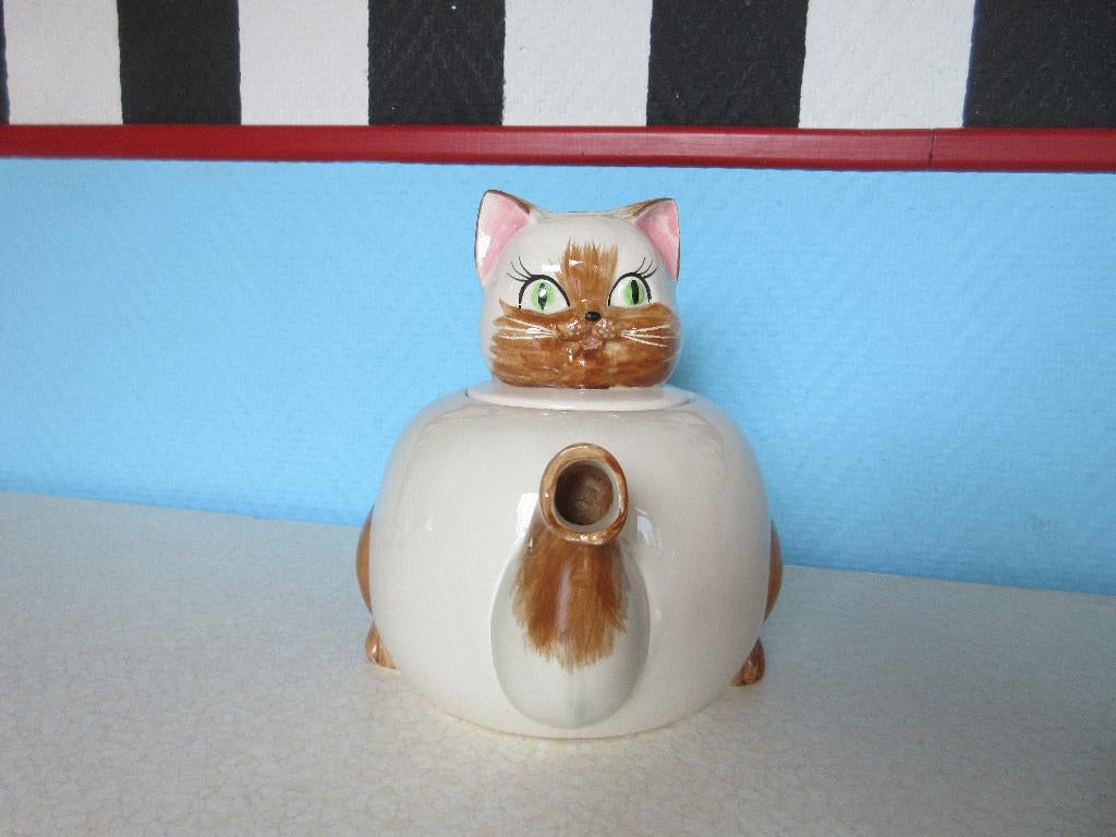 Vintage poezen theepot, Antiek en Kunst, Antiek | Keramiek en Aardewerk, Ophalen of Verzenden