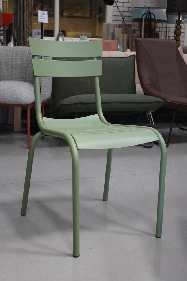 Trendy tuinstoelen aluminium zwart pastel olijfgroen terras, Tuin en Terras, Ophalen, Nieuw