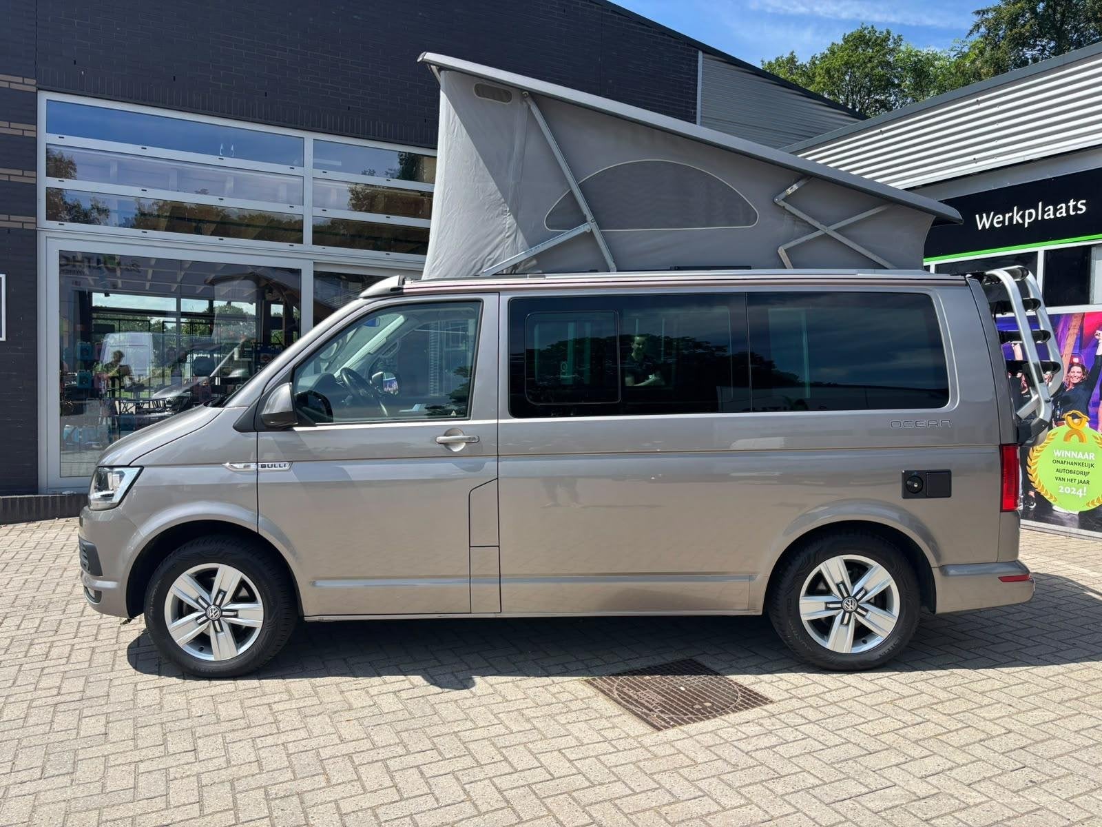 Volkswagen California T6 OCEAN | COMPLEET | AUTOMAAT | TREKH, Automaat, Buscamper of Camperbus, Volkswagen, Bedrijf