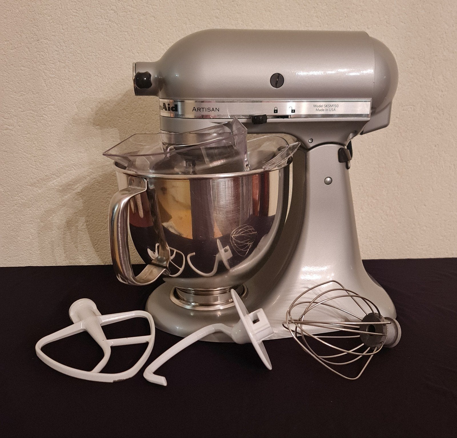 KitchenAid Artisan Keukenmixer - Zilver - Zo goed als nieuw, Ophalen, 4 liter of meer, 3 snelheden of meer, Zo goed als nieuw