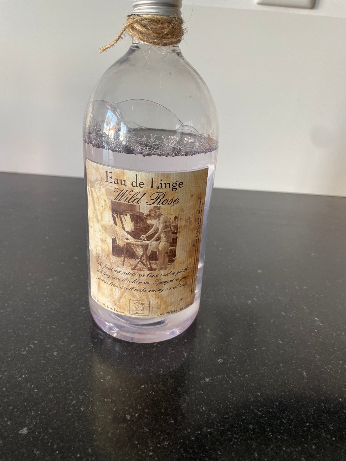 Eau de Linge Wild Rose - Riviera Maison, Ophalen of Verzenden, Zo goed als nieuw, Kunststof, Landelijk