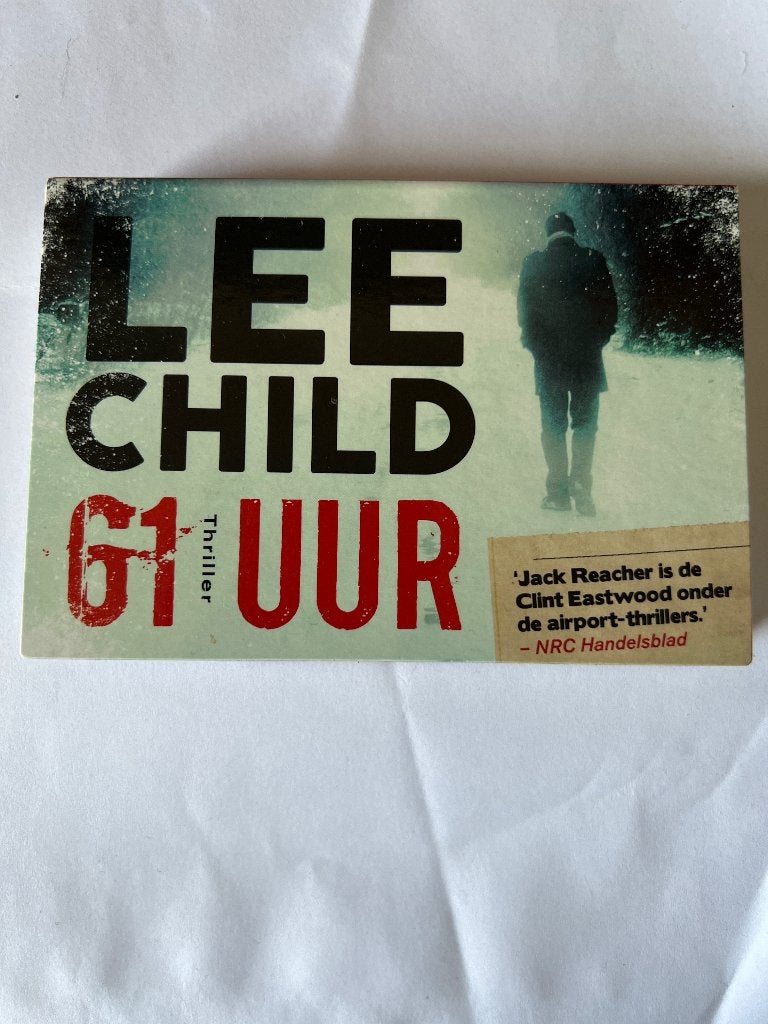 Lee Child – 61 Uur Dwarsligger 324, Ophalen of Verzenden, Zo goed als nieuw, Lee Child, Amerika