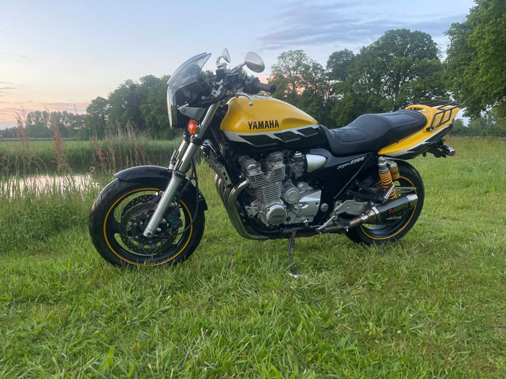 Yamaha XJR1300 SP kenny roberts 2003, Motoren, Motoren | Yamaha, Particulier, Toermotor, meer dan 35 kW, 4 cilinders, Motorrijbewijs A