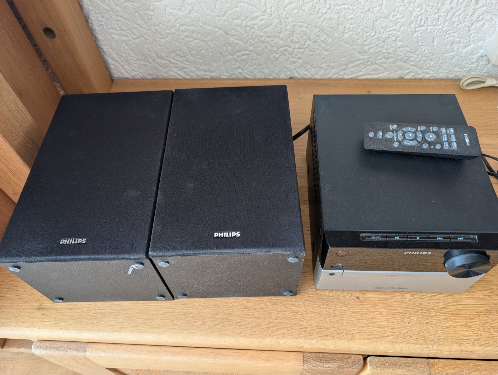 Philips Micro Music System MCM2300 met radio/CD-speler, Audio, Tv en Foto, Stereo-sets, Ophalen, Zo goed als nieuw, Tuner of Radio