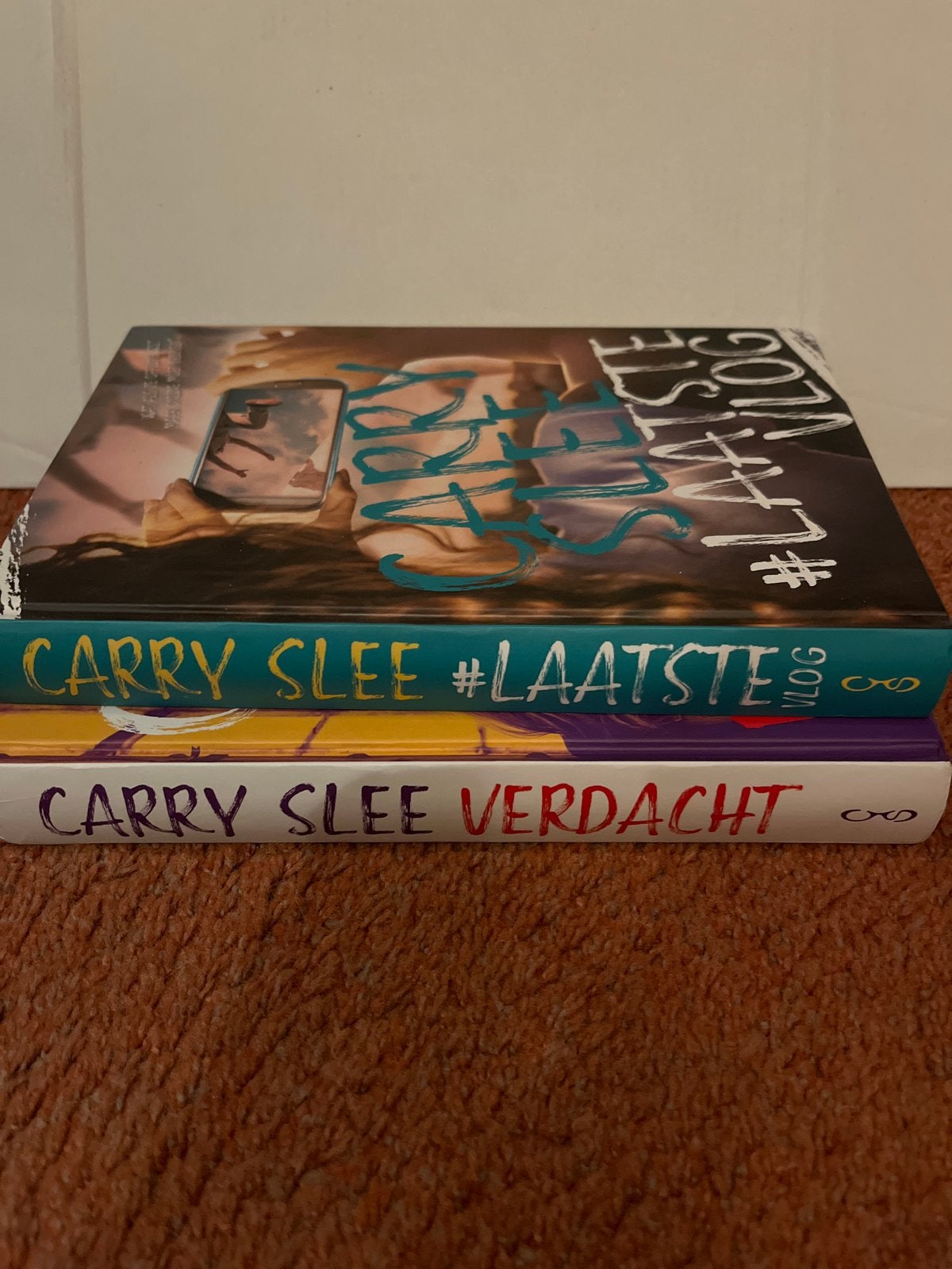 Carry Slee Boeken: #LAATSTE VLOG & Verdacht (Set van 2), Verzenden, Zo goed als nieuw, Fictie