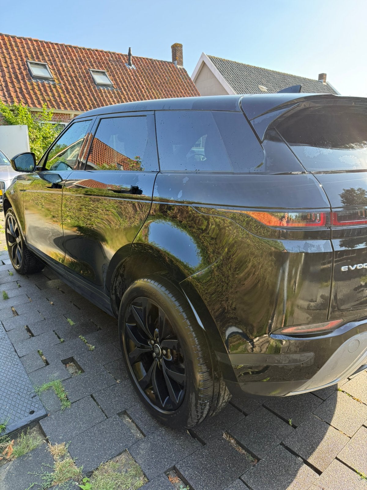 Land Rover Range Rover Evoque P200 200pk AWD Aut 2020 Zwart, Auto's, Land Rover, 1800 kg, 1800 kg, Zwart, 4 cilinders