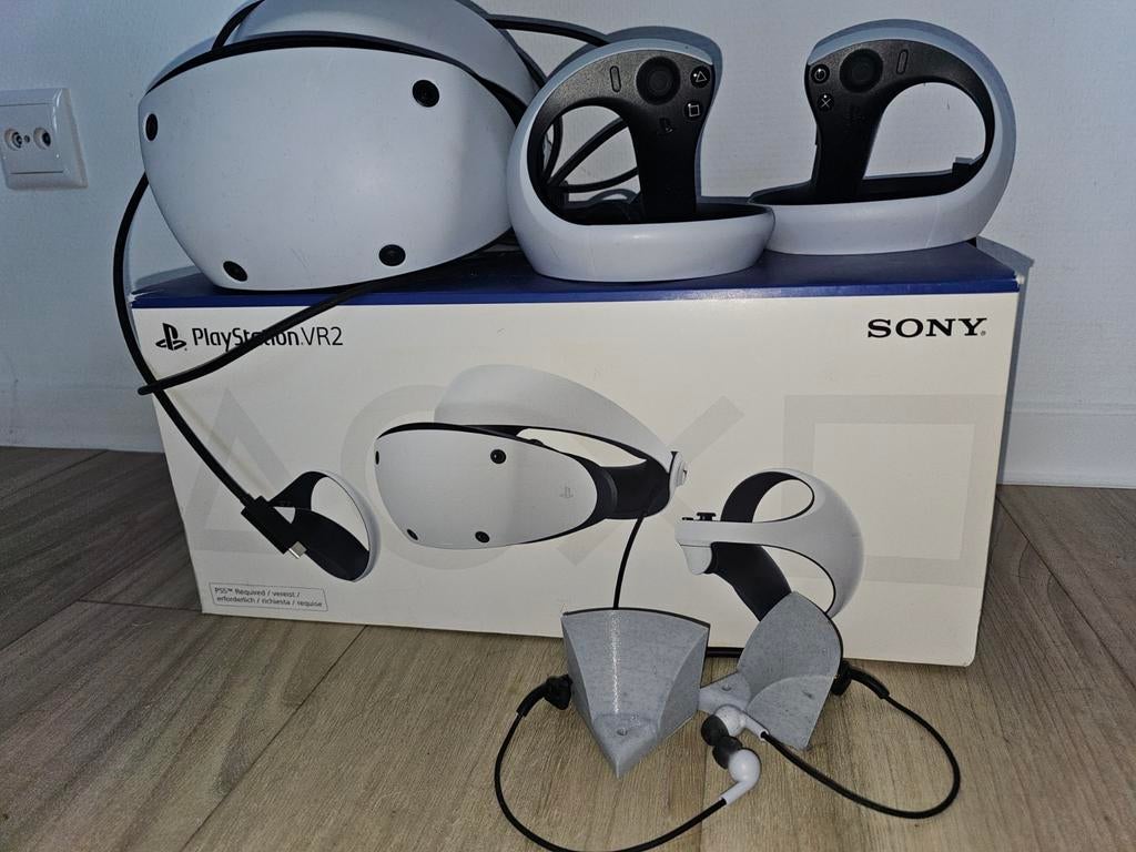 PSVR2 PS5/PC set + 3D print houders voor controllers., Spelcomputers en Games, Virtual Reality, Zo goed als nieuw, Sony PlayStation