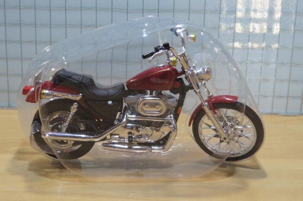 Harley Davidson XL1200C Sportster 1200 custom (n042) blister, Maisto, May Cheong Group France S.A.S., Nieuw, Ophalen of Verzenden