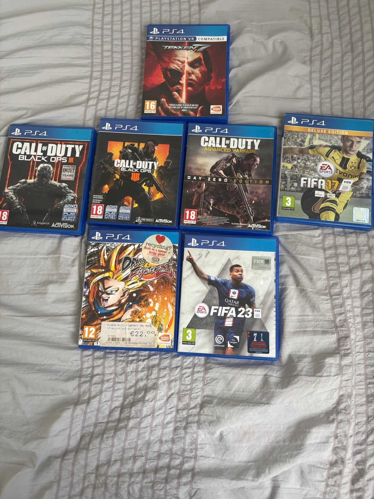 PS4 Games Bundel: Call of Duty, FIFA, Tekken & Dragon Ball, Spelcomputers en Games, Ophalen, Gebruikt, Shooter, Eén computer