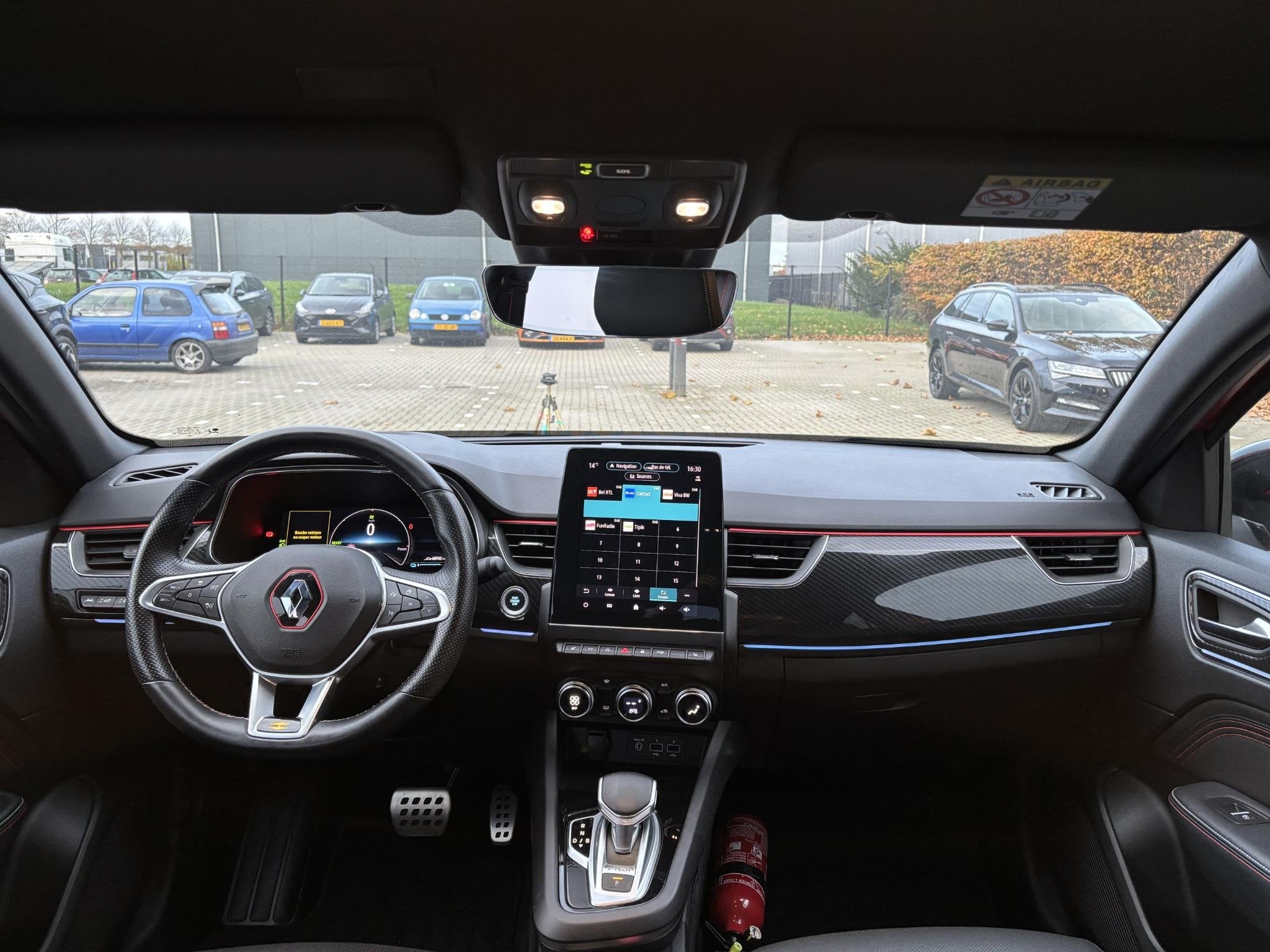 Renault Arkana 1.6 E-Tech Hybrid 145 R.S. Line | Groot Navig, Auto's, Renault, Arkana, Automatische klimaatregeling, Gebruikt
