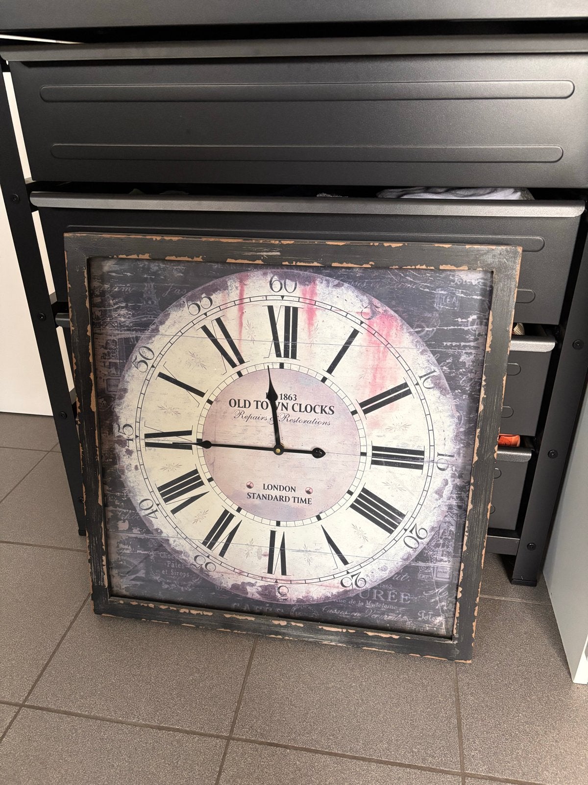 Grote wandklok 'Old Town Clocks' - Vintage stijl, Ophalen, Vintage, Analoog, Werkt op batterijen