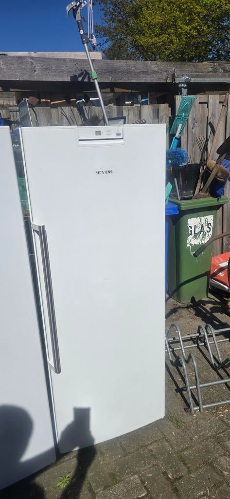 Hoge Siemens No Frost vriezer met garantie, Ophalen, Zo goed als nieuw, 60 tot 90 cm, 160 cm of meer