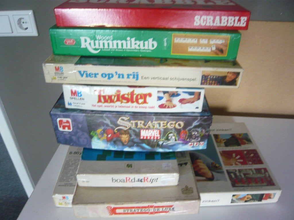 Stratego; Stratego Marvel; Board script; Rummikub etc ., Een of twee spelers, Ophalen of Verzenden, Zo goed als nieuw