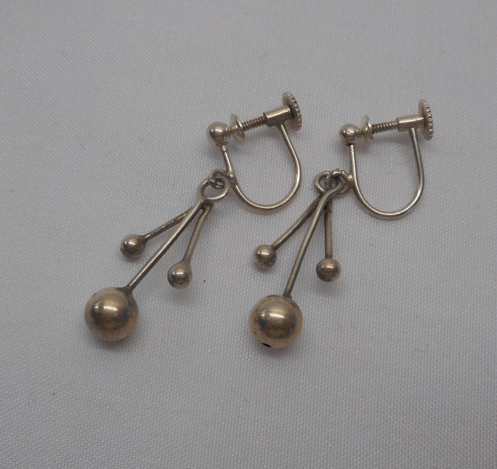 Zilveren antieke schroef oorbellen met bollen nr.1283, Sieraden, Tassen en Uiterlijk, Antieke sieraden, Verzenden, Zilver, Oorbellen