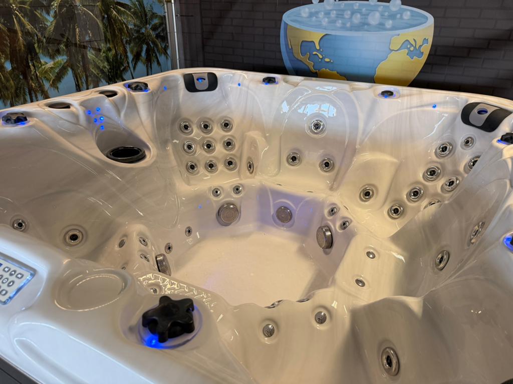 Passion spa The Joy 7 persoons Balboa Bluetooth audio, Tuin en Terras, Bubbelbaden en Hottubs, Ophalen, Zo goed als nieuw, Filter