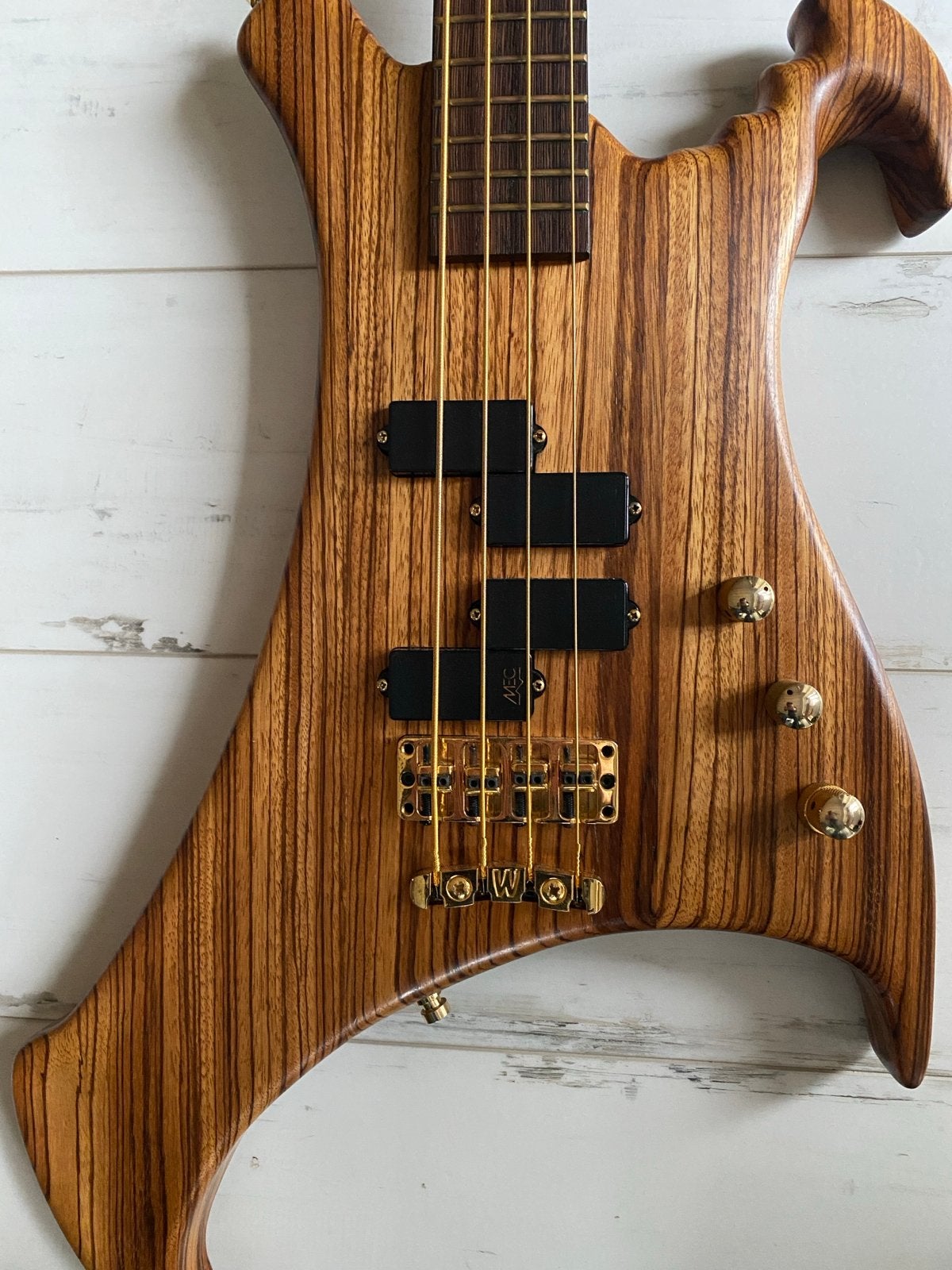 Warwick Buzzard Bolt-On 4-snarige basgitaar, Muziek en Instrumenten, Ophalen, Gebruikt, Elektrisch