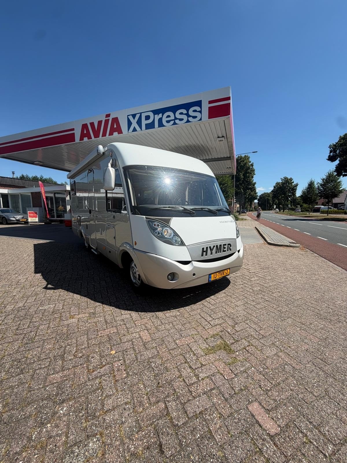 Caravans And Camping Hymer