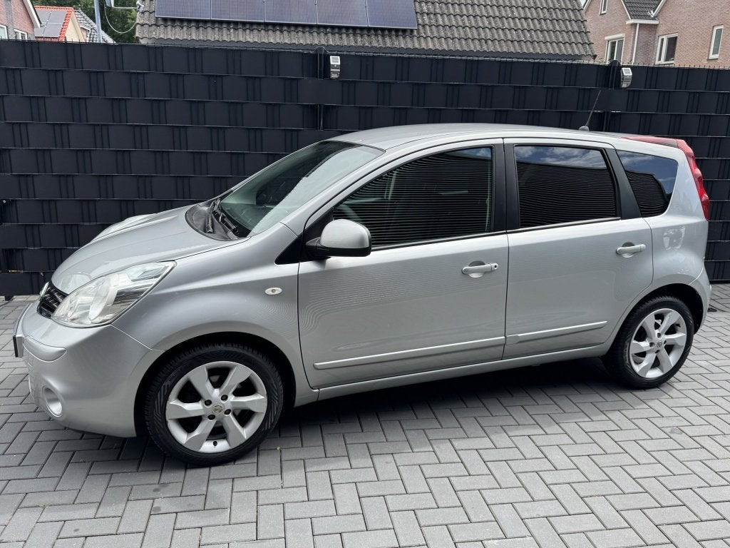 Nissan Note 1.4 Acenta GRIJS| AIRCO| LM VELGEN| DEALER ONDER, Voorwielaandrijving, Dealer onderhouden, Stof, Gebruikt