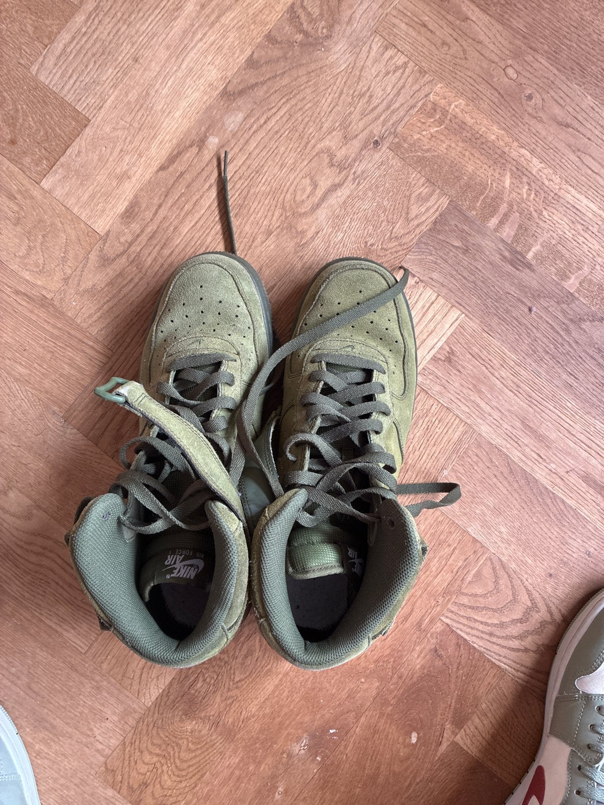 Nike Air Force 1 sneakers - Maat 45, Ophalen of Verzenden, Gedragen, Overige kleuren, Sneakers of Gympen