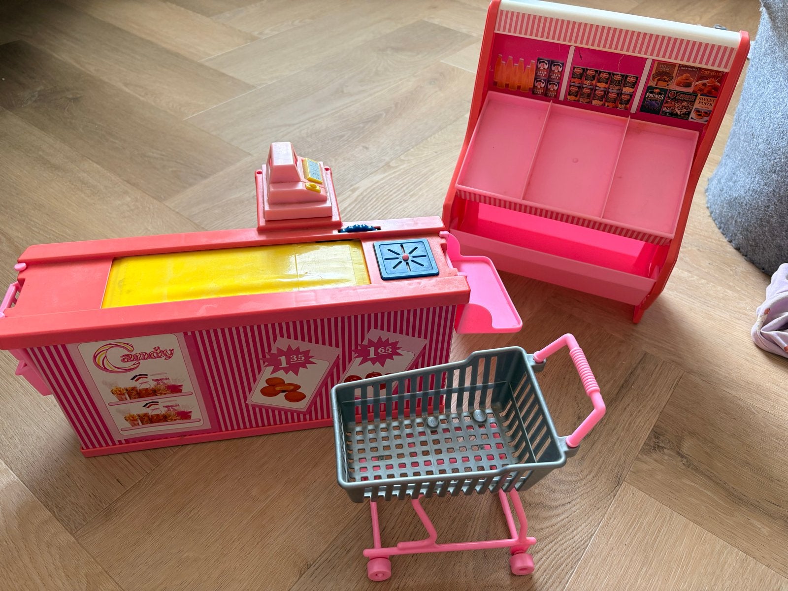 Vintage Barbie winkel 1992 - Nog erg leuk om mee te spelen, Ophalen of Verzenden, Gebruikt, Meisje