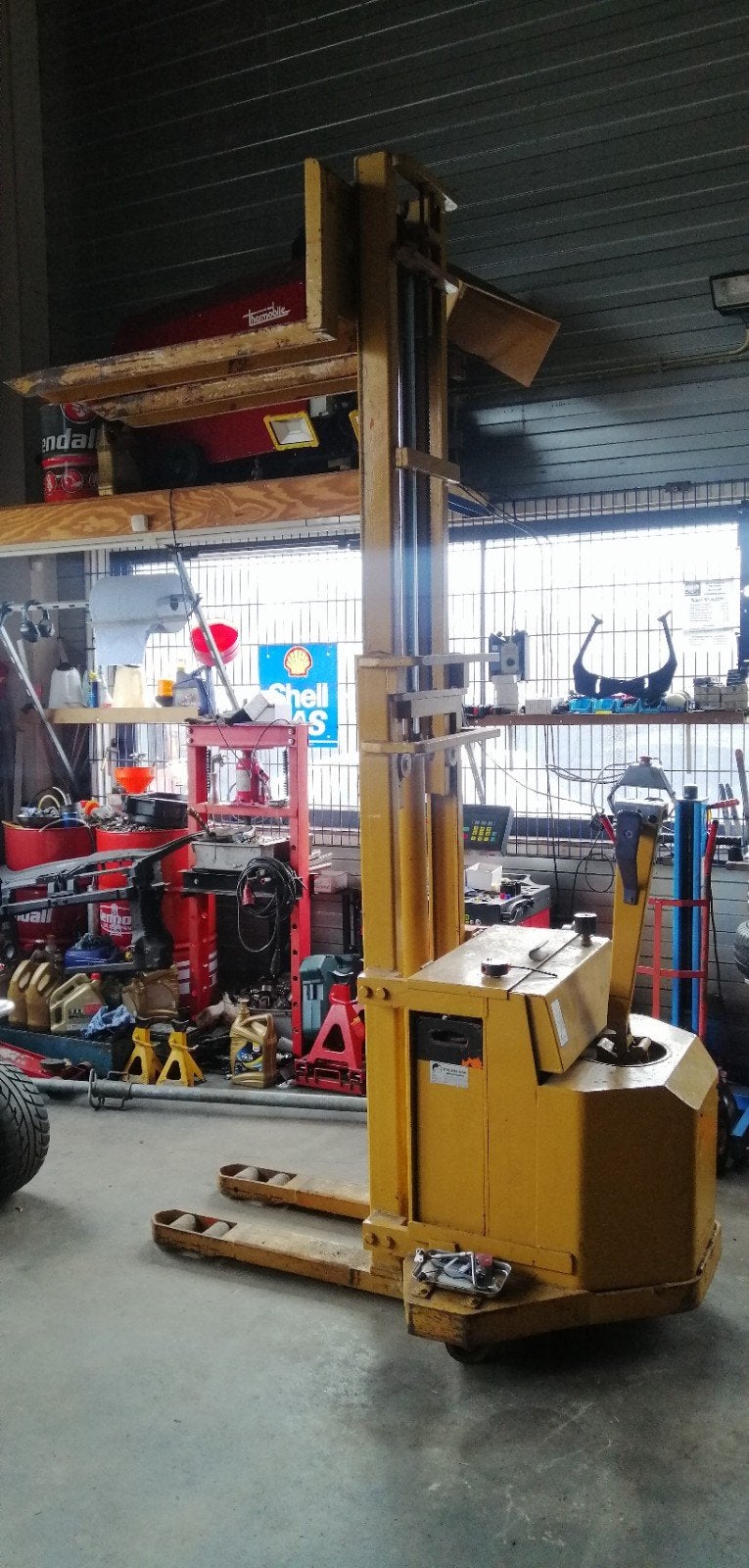 Stapelaar palletwagen 12V 260cm +/- 1500KG hefvermogen, Ophalen, Gebruikt