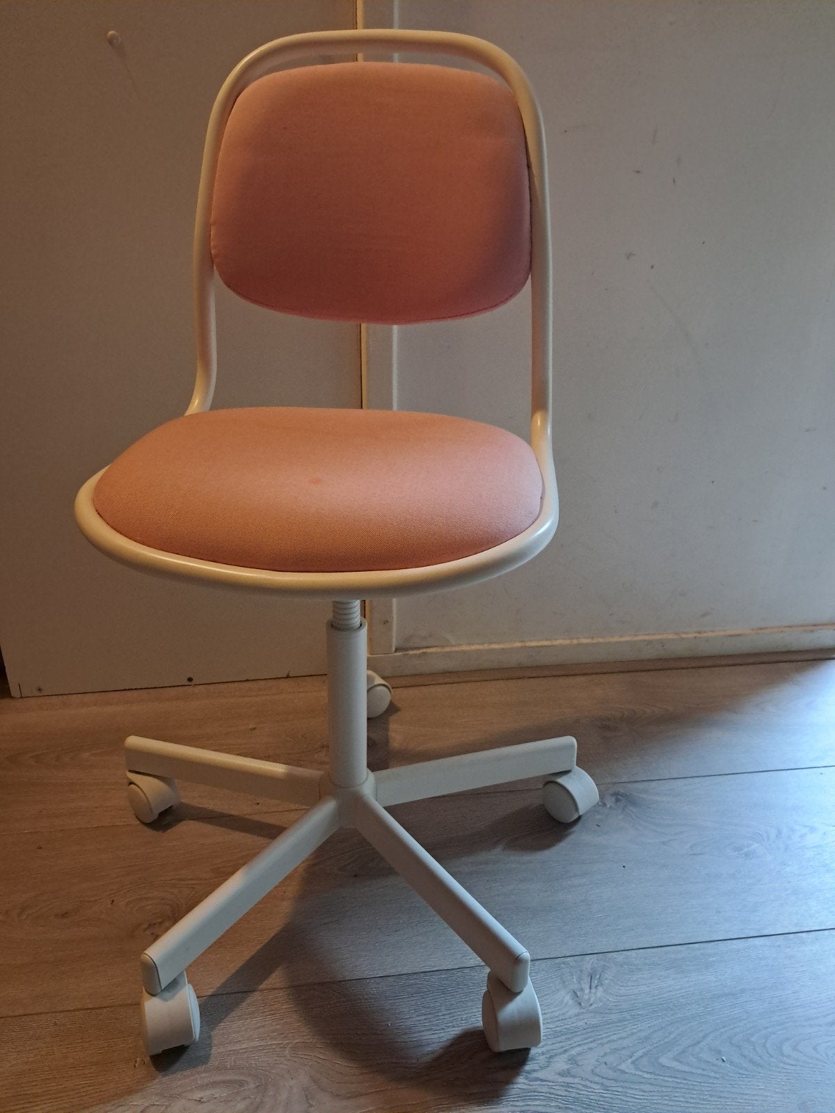 Orfjall kinder bureaustoel IKEA roze, Ophalen, Gebruikt, Roze, Bureaustoel