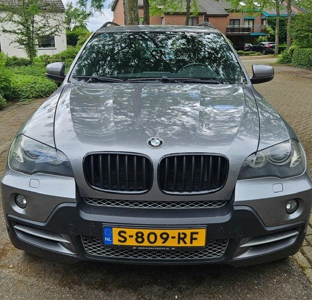 BMW X5 3.0 D AUT 2007 Grijs, Auto's, BMW, 2993 cc, 255 €/maand, Diesel, Vierwielaandrijving