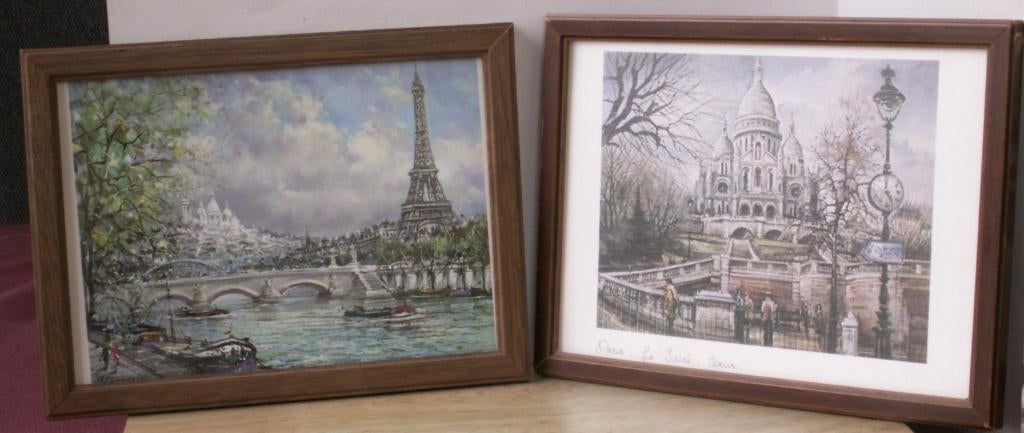 2 afbeeldingen Parijs in bruine lijst met glas Paris, Minder dan 50 cm, Nieuw, Ophalen of Verzenden, Schilderij