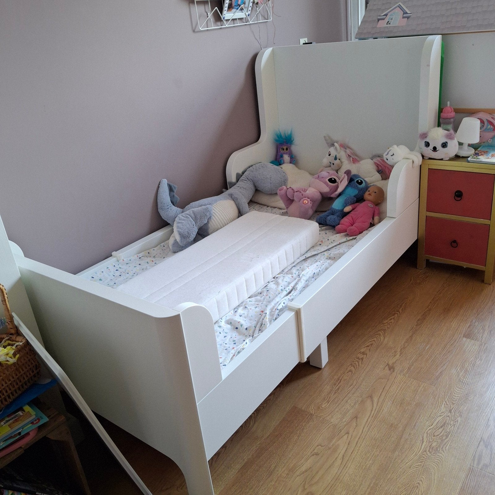 IKEA BUSUNGE meegroeibed wit 80x200 cm met matras delen, Ophalen, Modern kinderbed, Eenpersoons, Wit