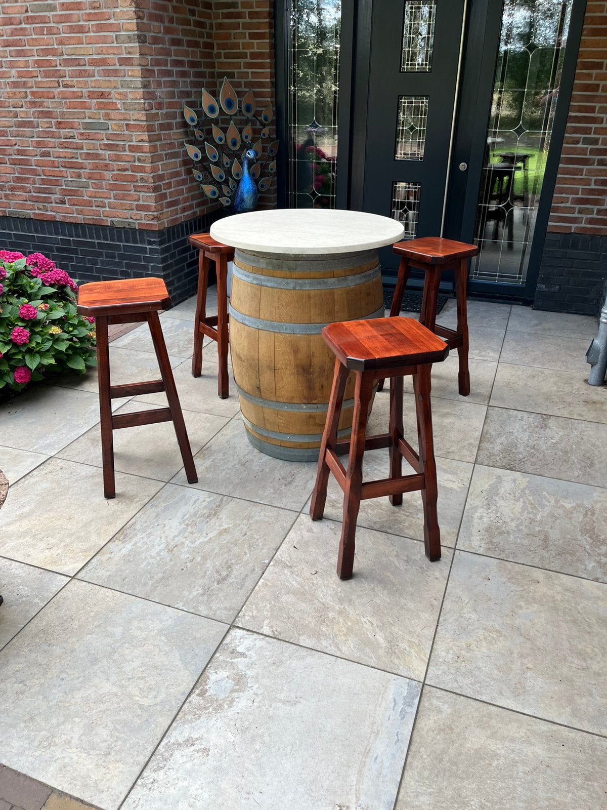 Barkrukken met bartafels., 5 krukken of meer, Ophalen, Zo goed als nieuw, 60 tot 90 cm