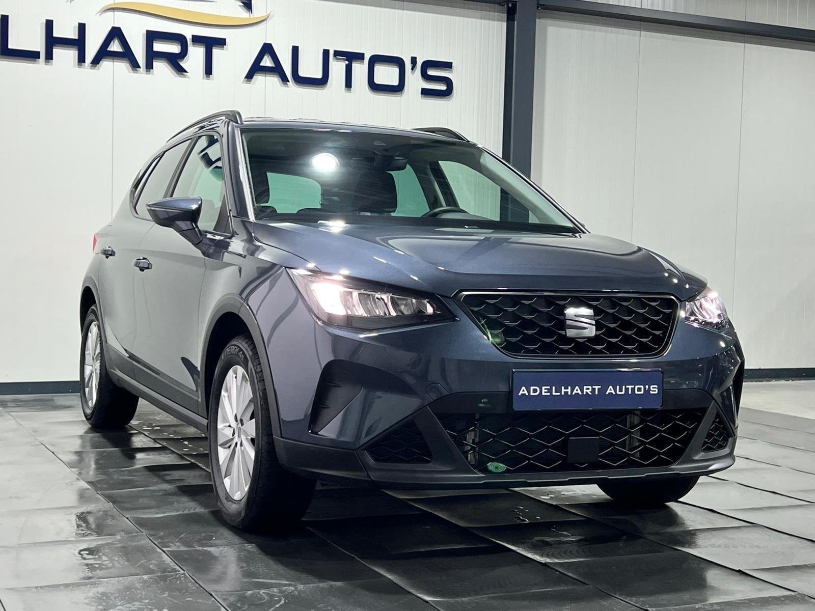 SEAT Arona 1.0 EcoTSI Style 110 PK / Navigatie full map / Cr, Auto's, Voorwielaandrijving, Automatische klimaatregeling, Gebruikt