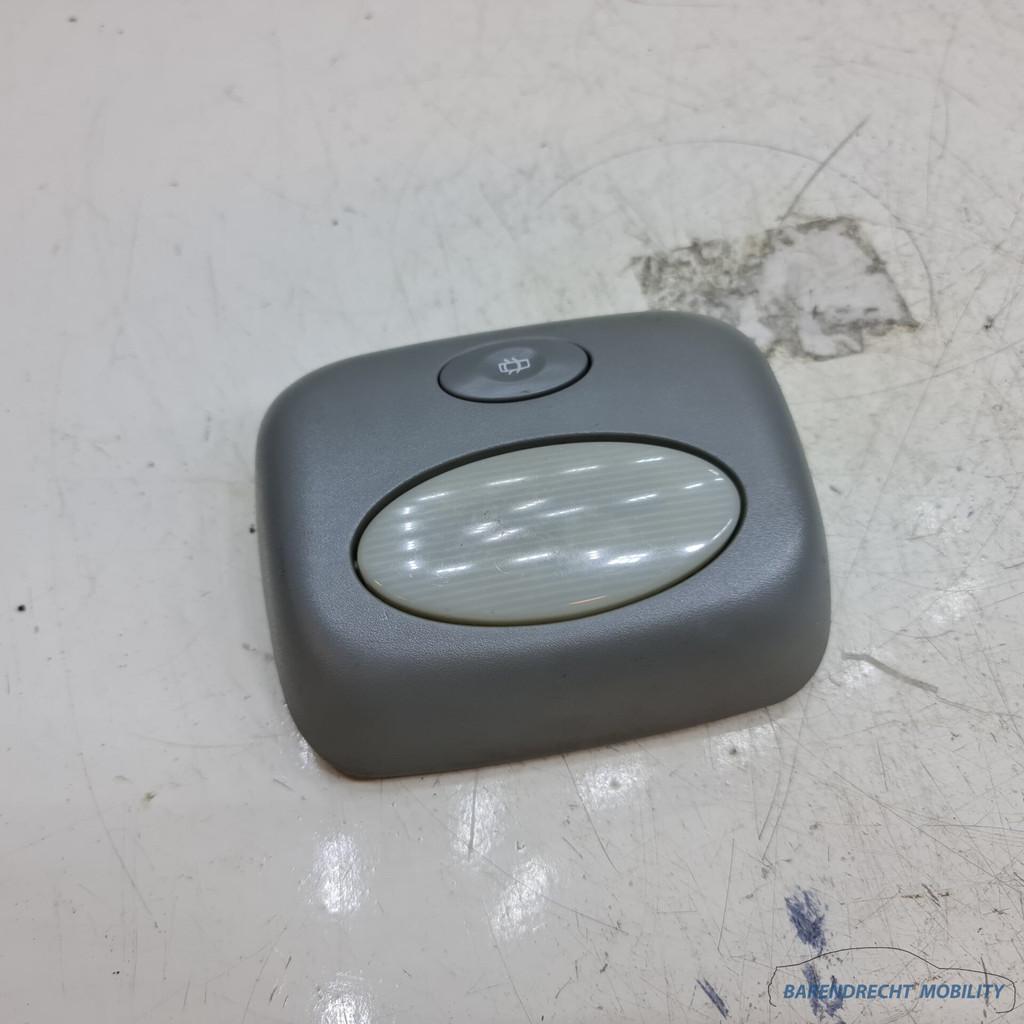 Binnenverlichting Renault Twingo I phase 3 + 4 8200061169B o, Renault Group, Gebruikt, Contact.group@renault.com, Renault