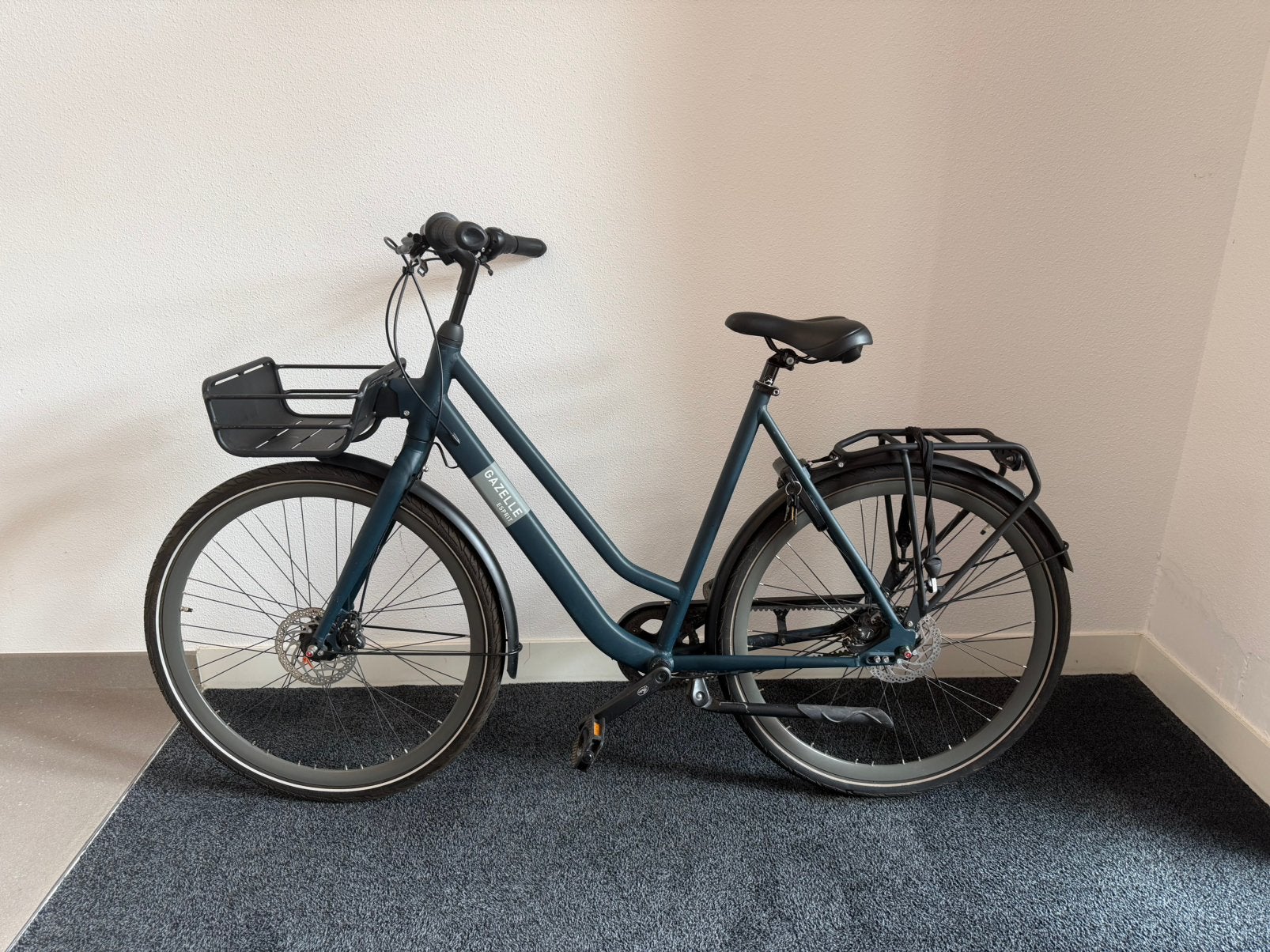 Gazelle Esprit Belt Damesfiets 2023 – Zo goed als nieuw!, Ophalen, Minder dan 10 versnellingen, 56 cm of meer, Zo goed als nieuw