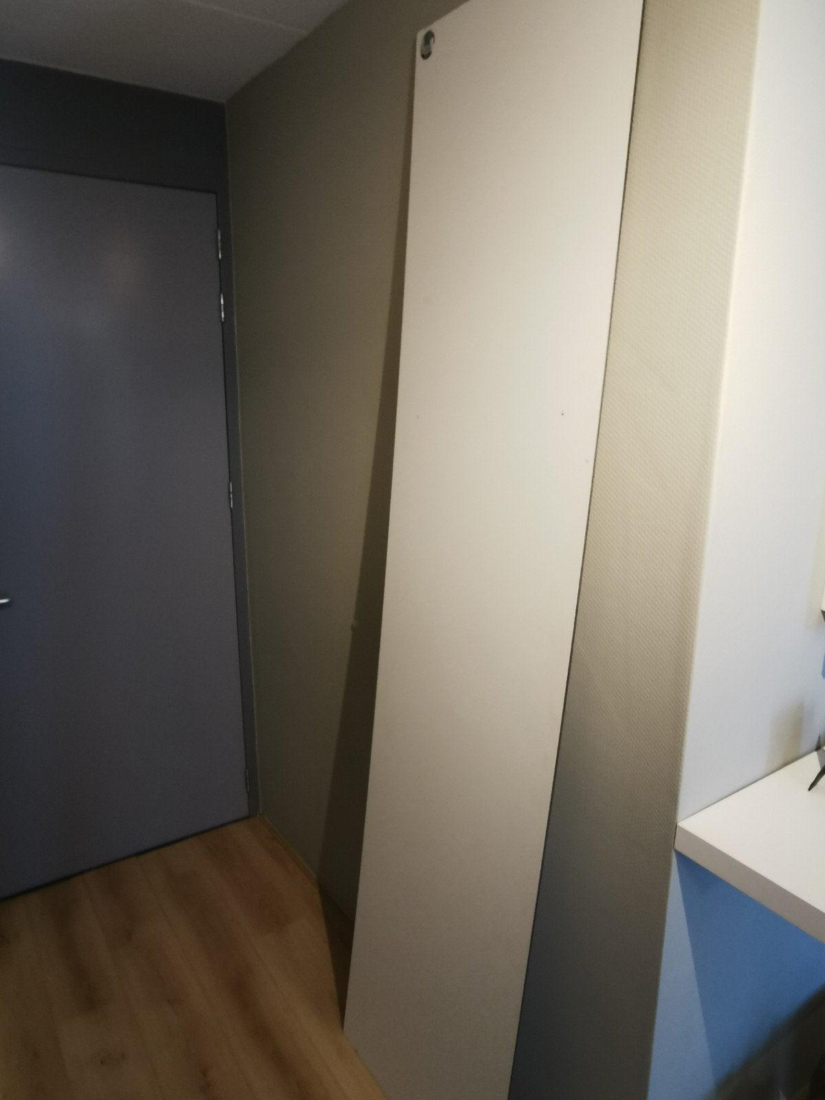 Trespa / HPL plaat Silva Eterno wit RAL 9010 (244 x 60, Ophalen, Gebruikt, HPL