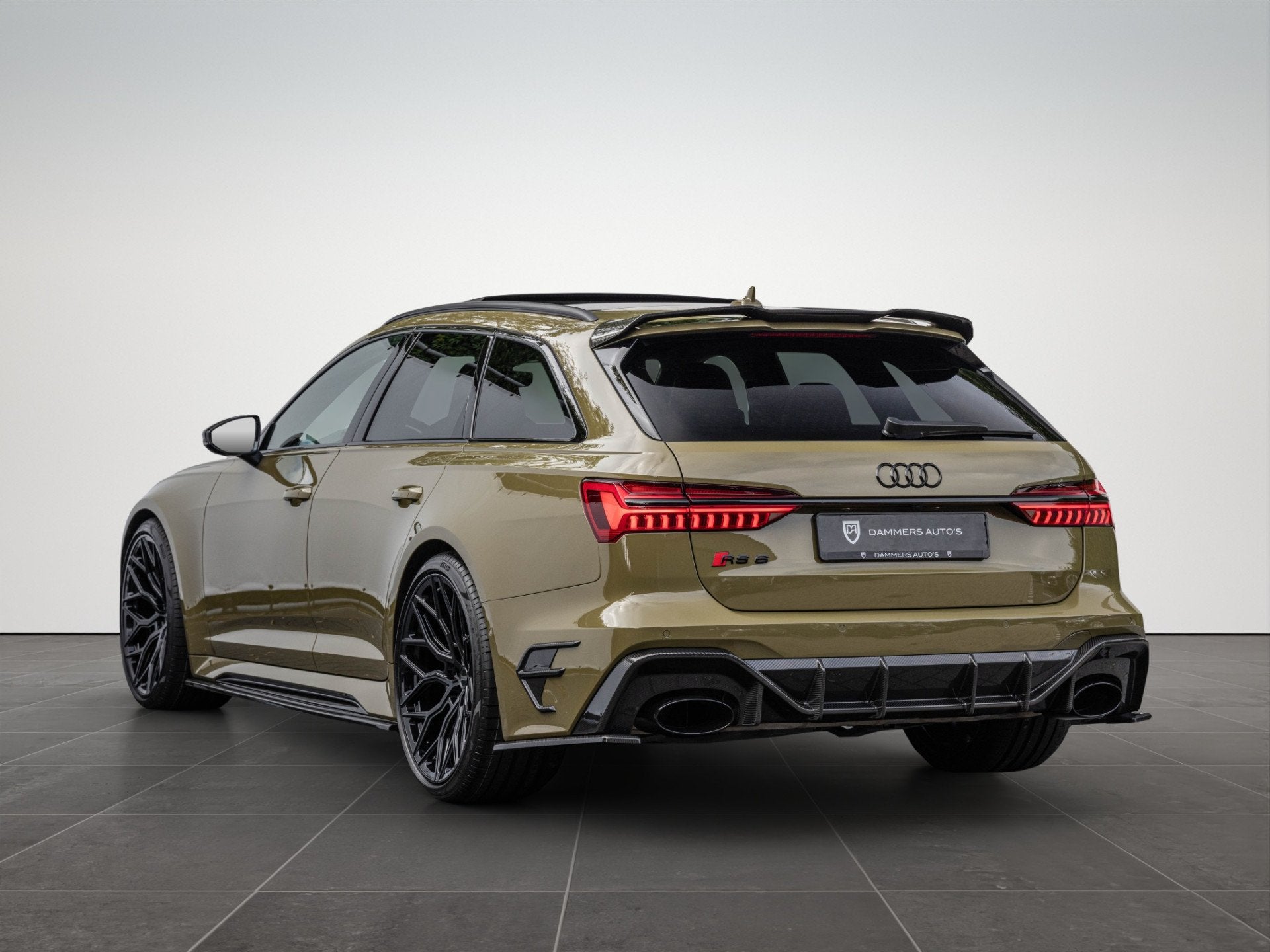 Audi RS6 Avant 4.0 TFSI 600pk Quattro Pano Keramisch Dynamic, Auto's, Automaat, Gebruikt, 8 cilinders, 600 pk